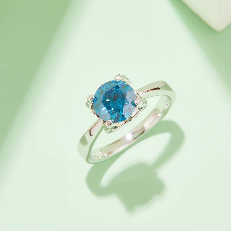 Classic牛头S925银镀白金MoissaniteWomen's Ring2.0ctD级